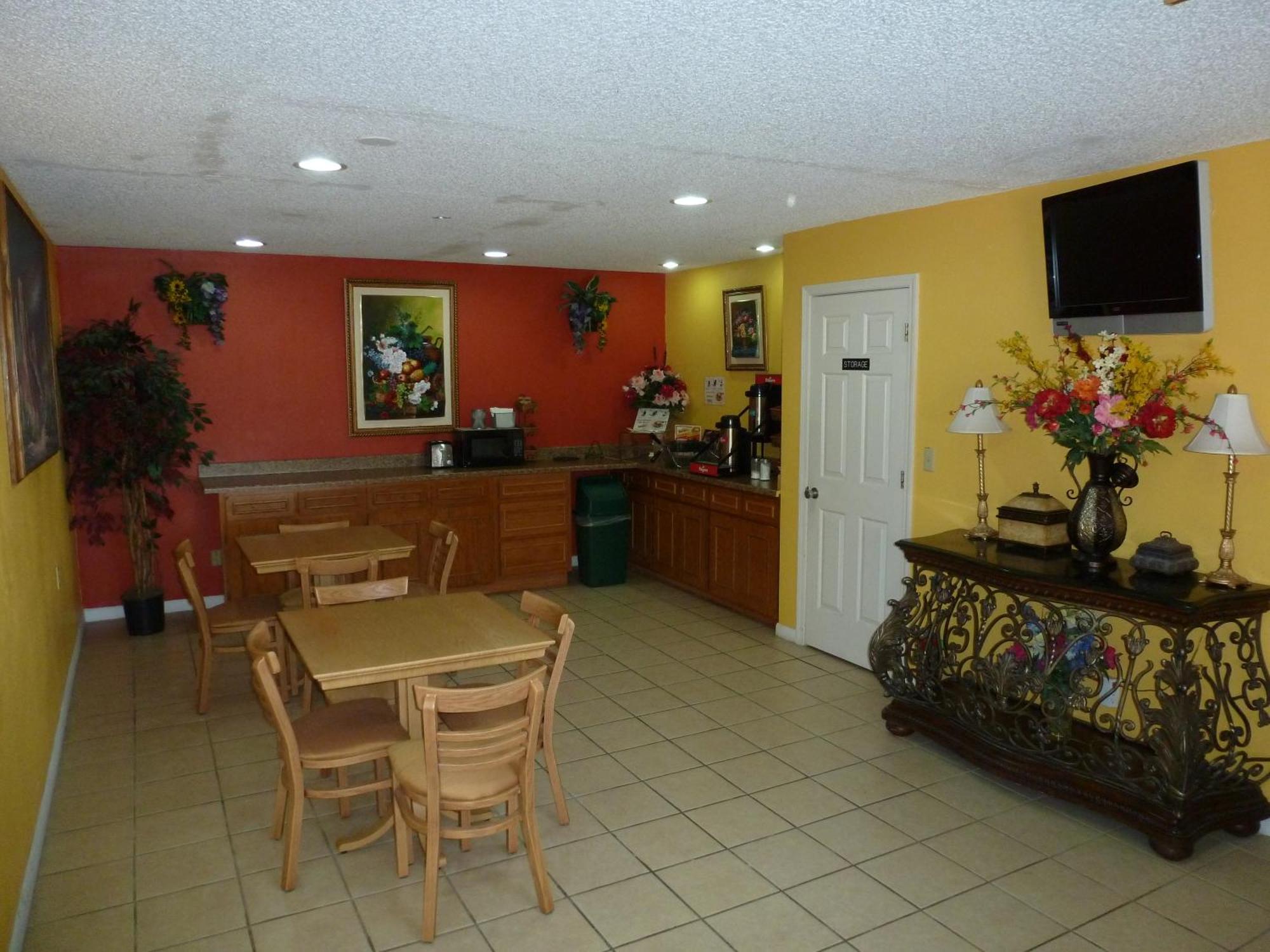 Redwood Inn - White Hall Luaran gambar