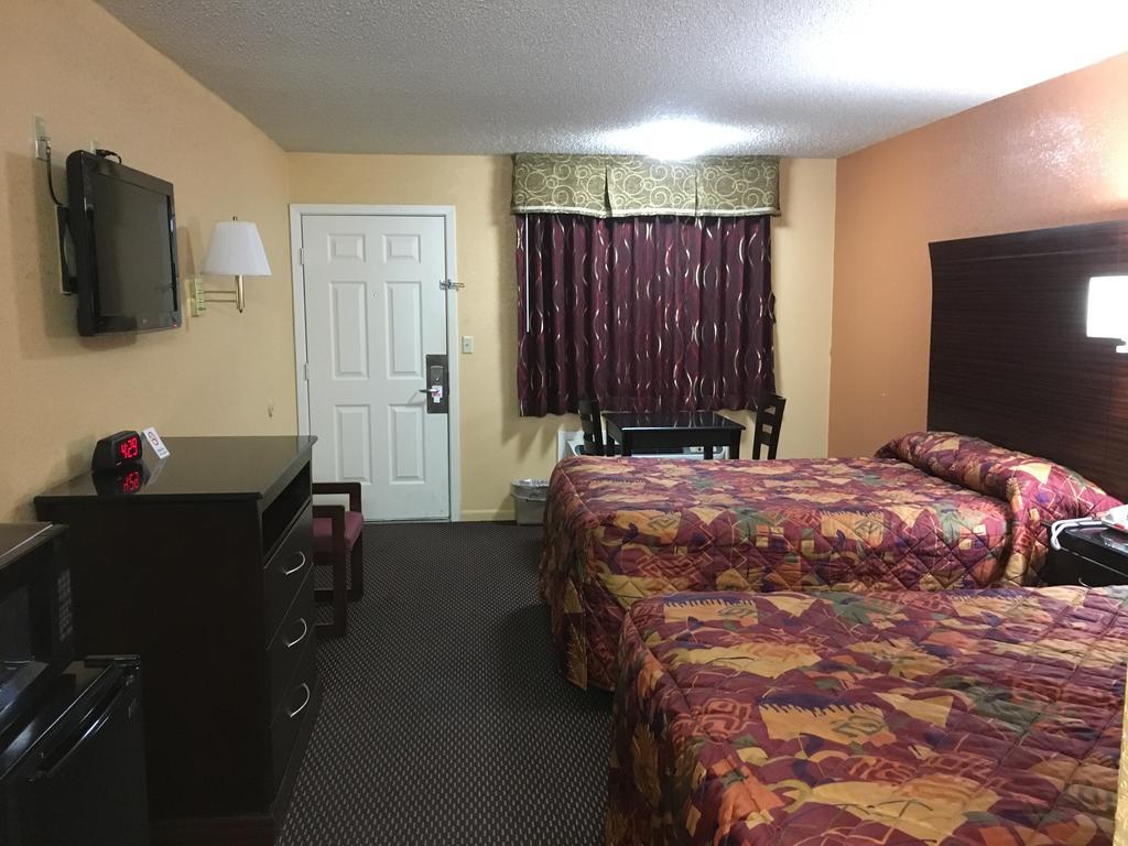 Redwood Inn - White Hall Luaran gambar