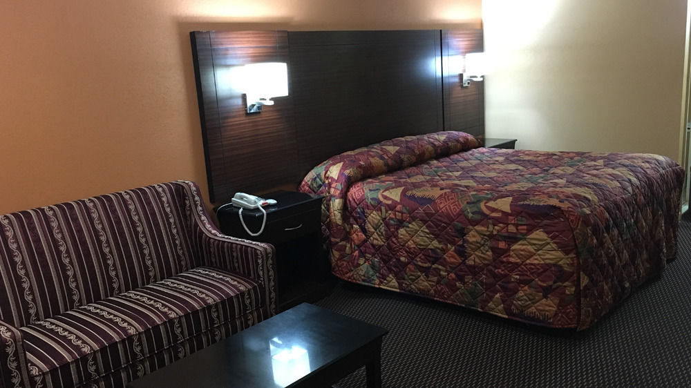 Redwood Inn - White Hall Luaran gambar